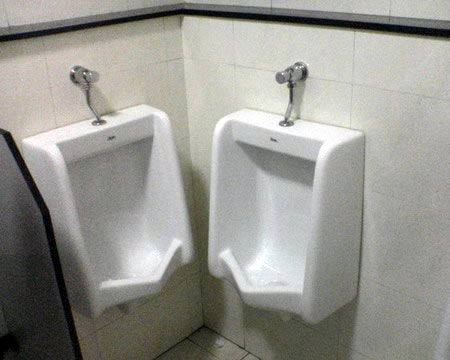 toilets.jpg